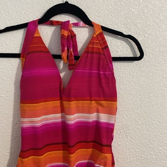 NWT- TRINA TURK-Solstice Stripe (pink/orange/red) Plunge Swimsuit-Size 10 - Picture 5 of 12